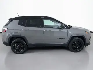 Jeep Compass 2023 4x4 Latitude 4dr SUV