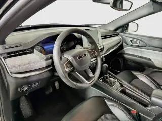 Jeep Compass 2025 4x4 Latitude 4dr SUV