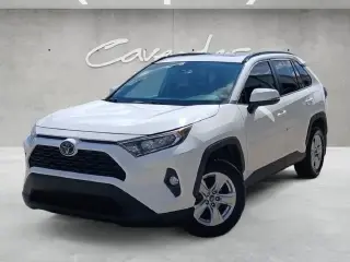 Toyota RAV4 2019 XLE 4p SUV
