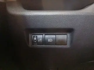 Toyota RAV4 2019 XLE 4p SUV