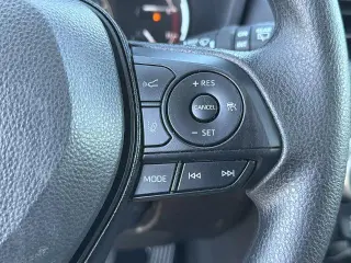 Toyota RAV4 2025 XLE 4dr SUV