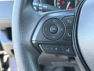 Toyota RAV4 2025 XLE 4dr SUV