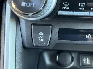 Toyota RAV4 2025 XLE 4dr SUV