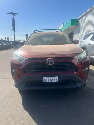 Toyota RAV4 2019 XLE 4dr SUV