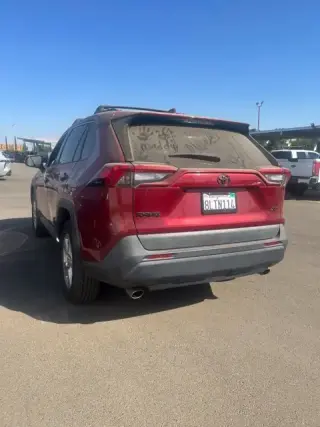 Toyota RAV4 2019 XLE 4dr SUV
