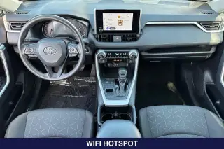 Toyota RAV4 2024 AWD XLE 4dr SUV