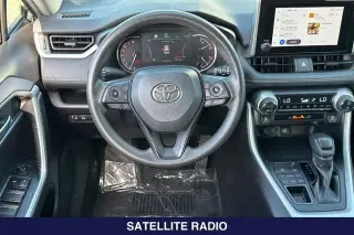 Toyota RAV4 2024 AWD XLE 4dr SUV