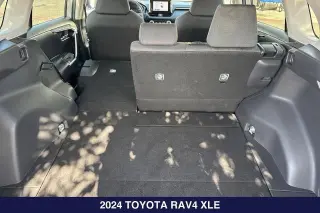 Toyota RAV4 2024 AWD XLE 4dr SUV