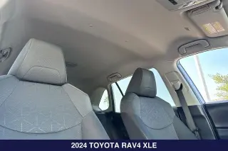 Toyota RAV4 2024 AWD XLE 4dr SUV