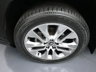 Toyota RAV4 2022 AWD Limited 4p SUV