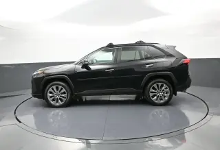 Toyota RAV4 2022 AWD Limited 4p SUV