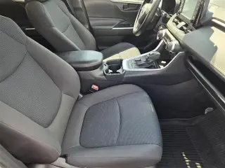 Toyota RAV4 Hybrid 2019 AWD LE SUV 4p.