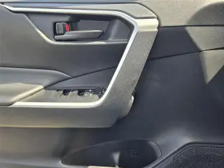 Toyota RAV4 Hybrid 2019 AWD LE SUV 4p.