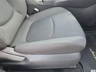 Toyota RAV4 Hybrid 2019 AWD LE SUV 4p.