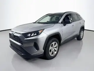 Toyota RAV4 2021 LE 4p SUV