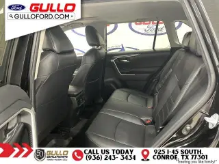 Toyota RAV4 2021 XLE Premium 4dr SUV