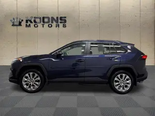 Toyota RAV4 2025 AWD XLE Premium 4p SUV