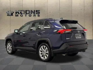 Toyota RAV4 2025 AWD XLE Premium 4p SUV