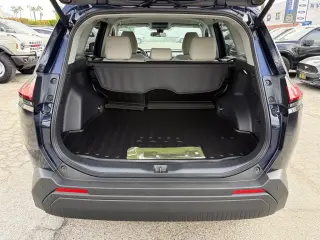 Toyota RAV4 2026 LE 4dr SUV