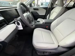 Toyota RAV4 2026 LE 4dr SUV
