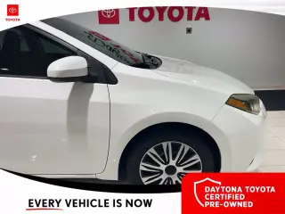 Toyota Corolla 2015 LE 4p Sedan