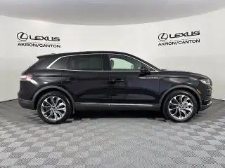 Lincoln Nautilus 2022 AWD Reserve 4dr SUV