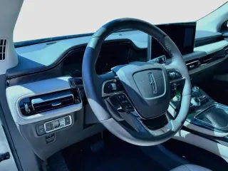 Lincoln Nautilus 2023 AWD Reserve 4p SUV