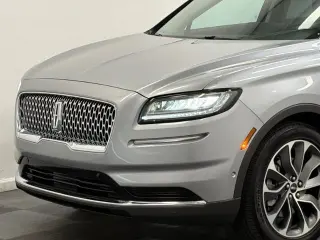 Lincoln Nautilus 2022 AWD Reserve 4dr SUV