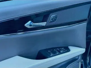 Lincoln Nautilus 2023 AWD Reserve 4dr SUV