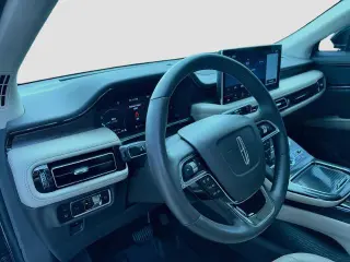 Lincoln Nautilus 2023 AWD Reserve 4dr SUV