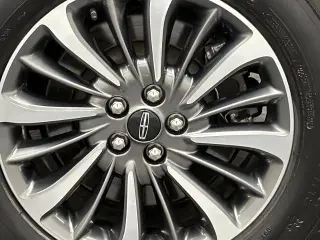 Lincoln Nautilus 2023 AWD Standard 4dr SUV