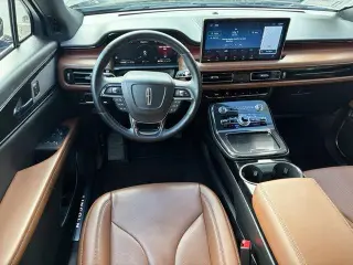 Lincoln Nautilus 2023 Reserve 4dr SUV