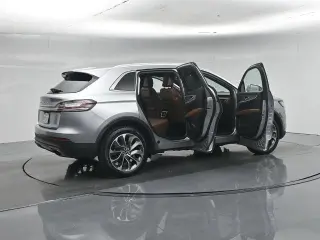 Lincoln Nautilus 2023 Reserve 4dr SUV