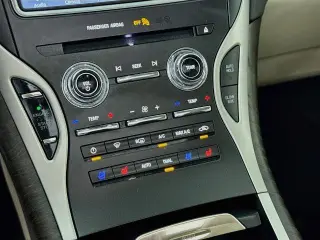 Lincoln Nautilus 2020 Reserve 4dr SUV