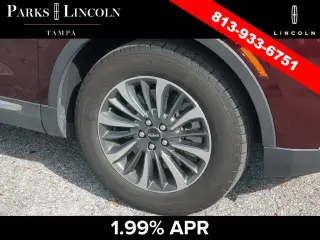 Lincoln Nautilus 2022 Estándar 4p SUV