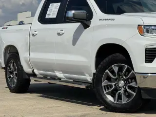 Chevrolet Silverado 1500 2024 4x4 LT 4dr Crew Cab 5.8 ft. SB w/1LT