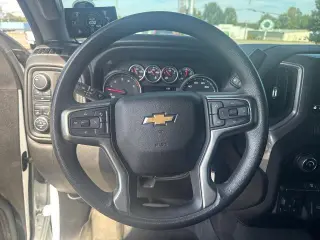Chevrolet Silverado 2500HD 2022 4x4 Custom 4p Crew Cab SB