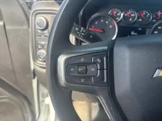 Chevrolet Silverado 2500HD 2022 4x4 Custom 4p Crew Cab SB
