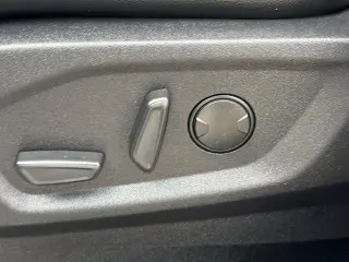 Ford Edge 2024 AWD Titanium 4p SUV