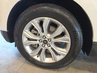 Ford Edge 2024 AWD Titanium 4p SUV
