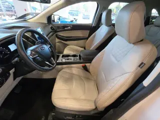Ford Edge 2024 AWD Titanium 4p SUV