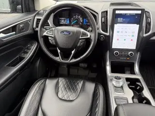 Ford Edge 2023 AWD Titanium 4p Crossover