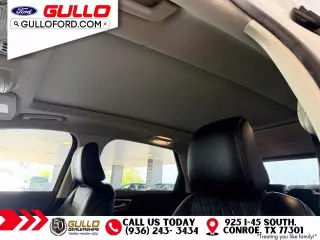 Ford Edge 2023 AWD Titanium 4dr Crossover
