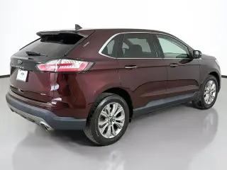 Ford Edge 2023 AWD Titanium 4dr Crossover