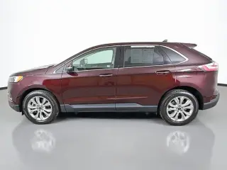 Ford Edge 2023 AWD Titanium 4dr Crossover