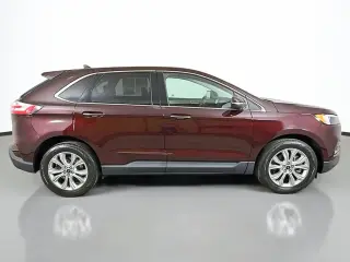 Ford Edge 2023 AWD Titanium 4dr Crossover
