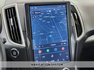 Ford Edge 2023 AWD Titanium 4dr Crossover