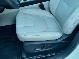Ford Edge 2024 AWD Titanium 4p SUV