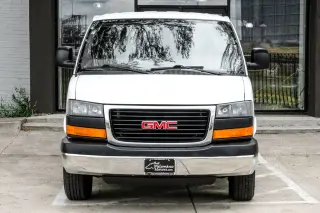 2015 GMC Savana Cargo Van