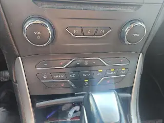 Ford Edge 2018 SEL 4dr Crossover